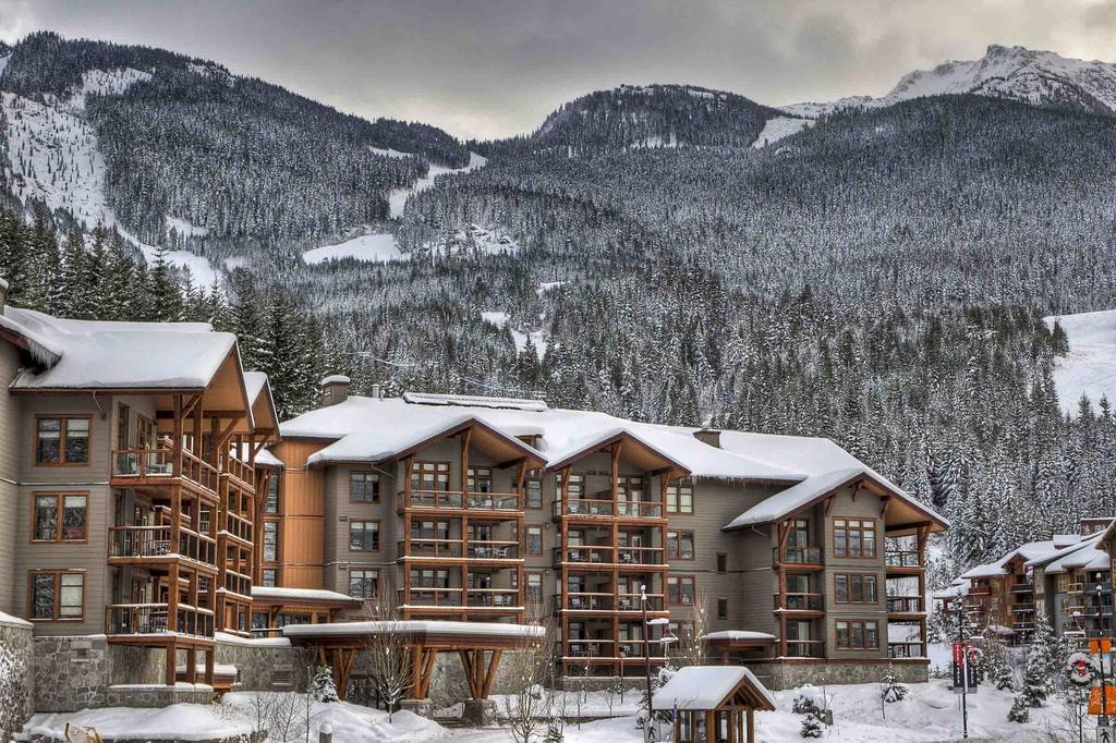 Hotel Lodging Ovations Whistler Esterno foto
